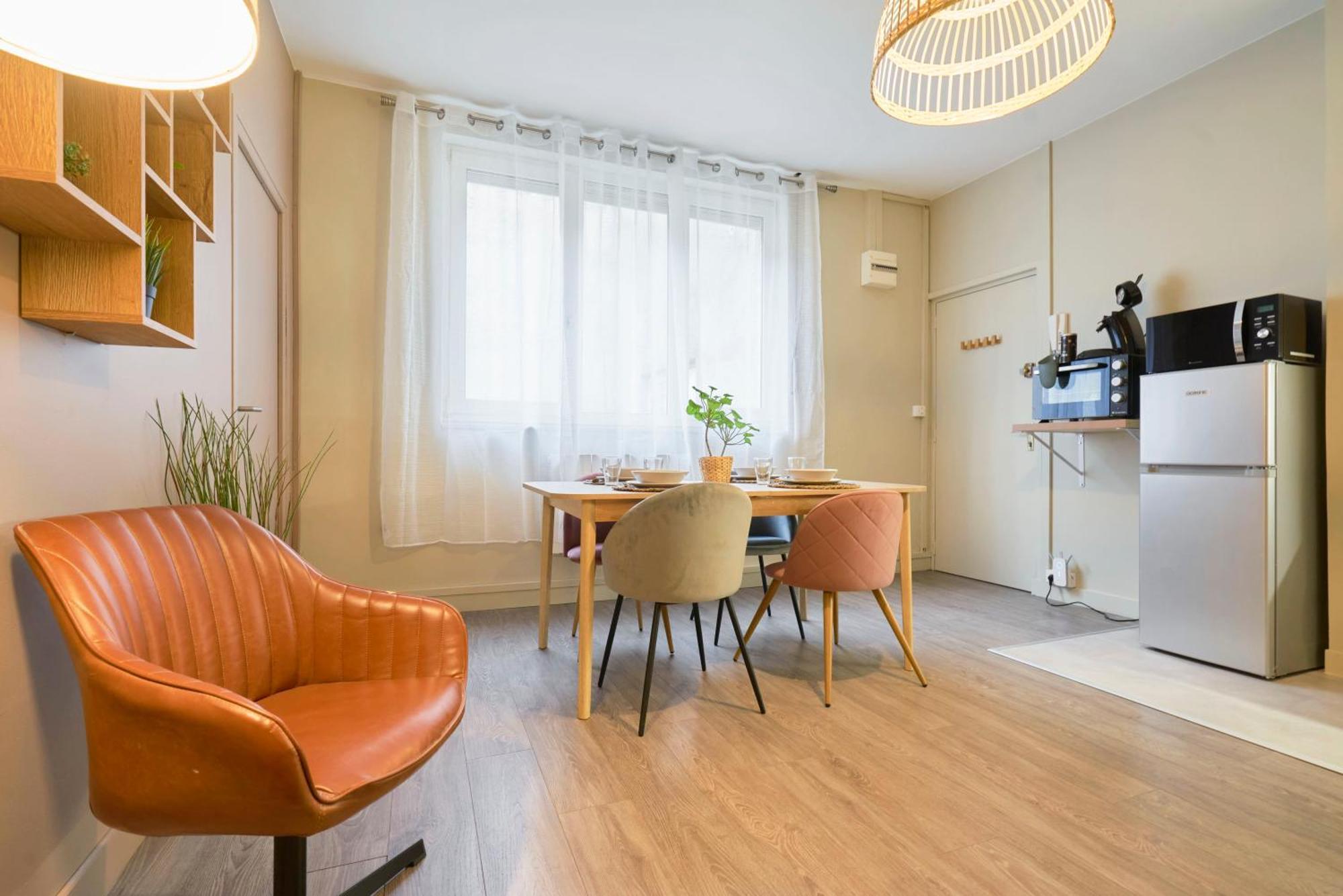 Locationstourcoing - Le 100 Apartment Luaran gambar