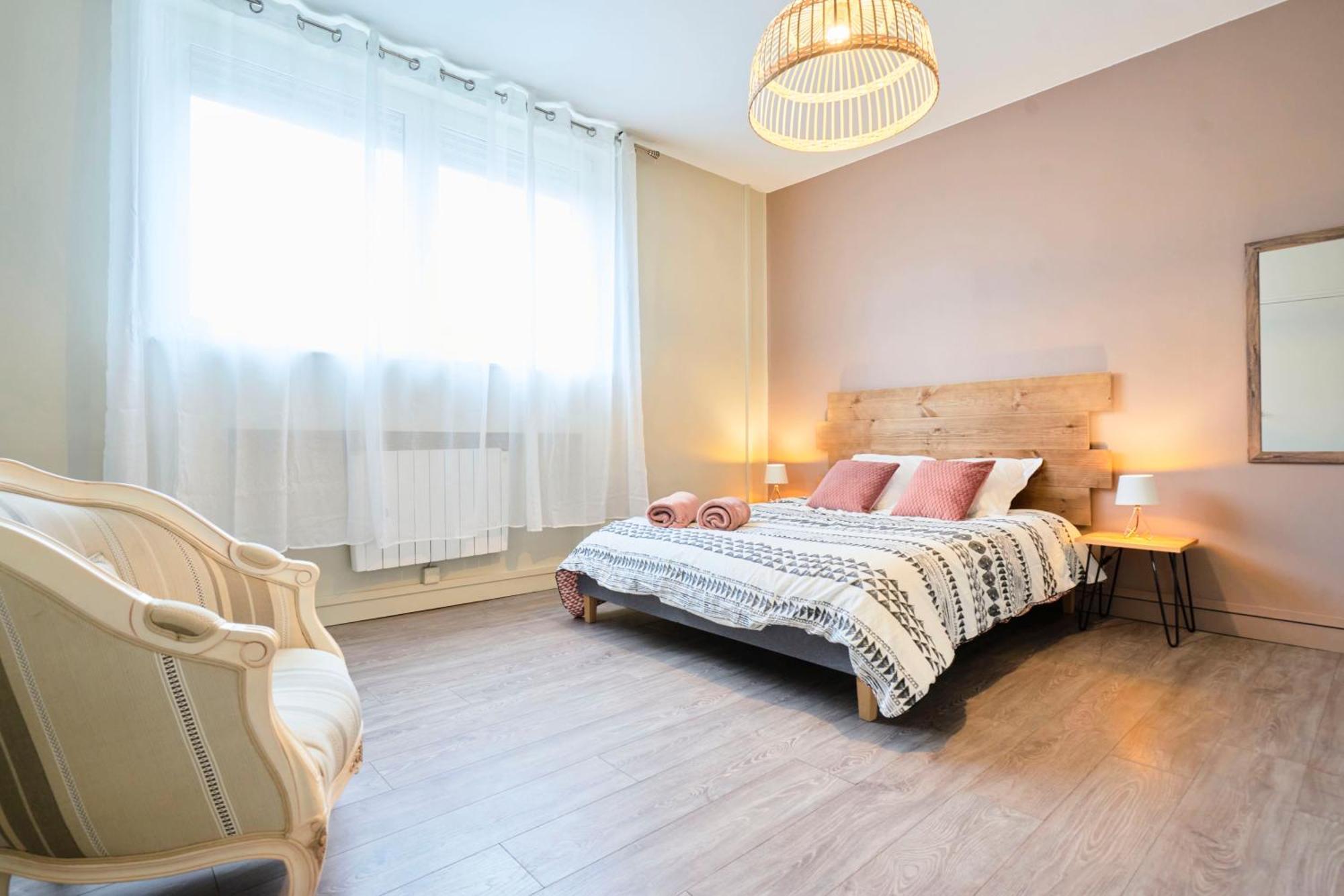 Locationstourcoing - Le 100 Apartment Luaran gambar